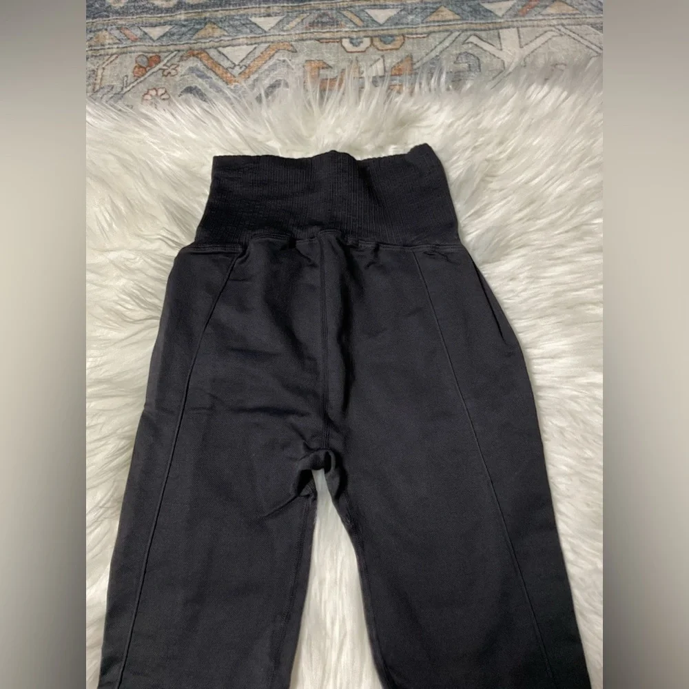 Free People Stay With It Leggings in BLACK - Picture 8 of 8